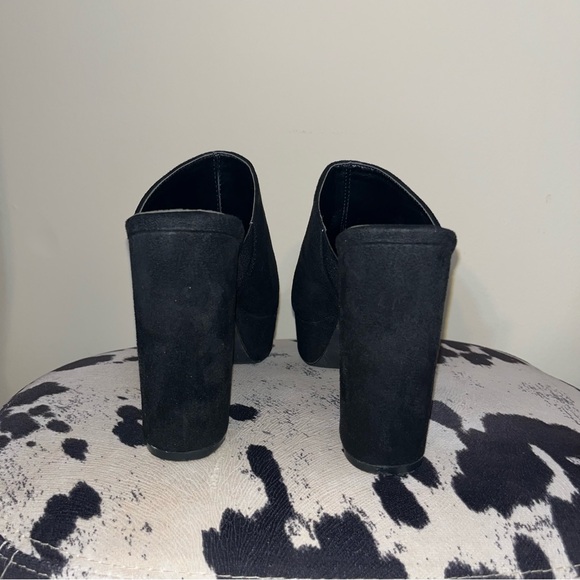 Suede Open Toe Platform Mules - Picture 2 of 6